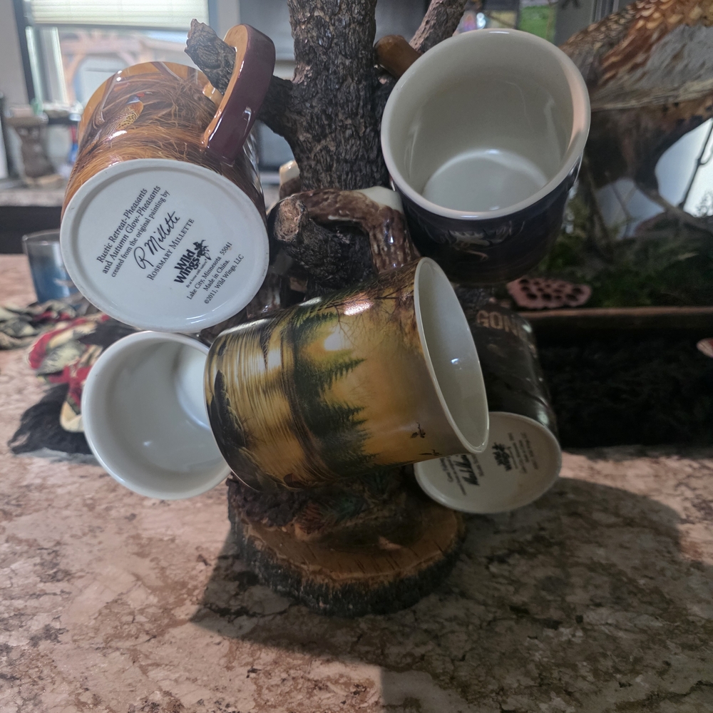 Wild Wings Scenic Mug Tree And Set